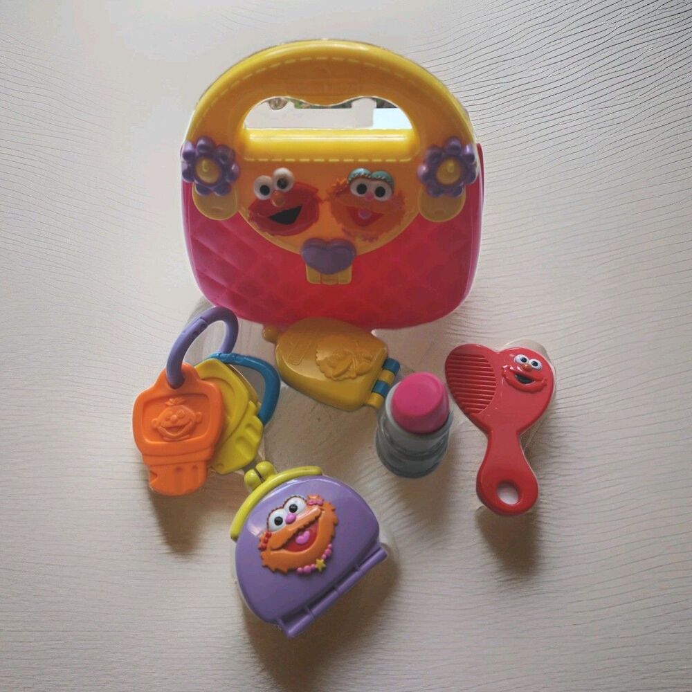 Sesame Street Elmo Zoe Pink Quilt Toy Purse Complete Accessories Set Play